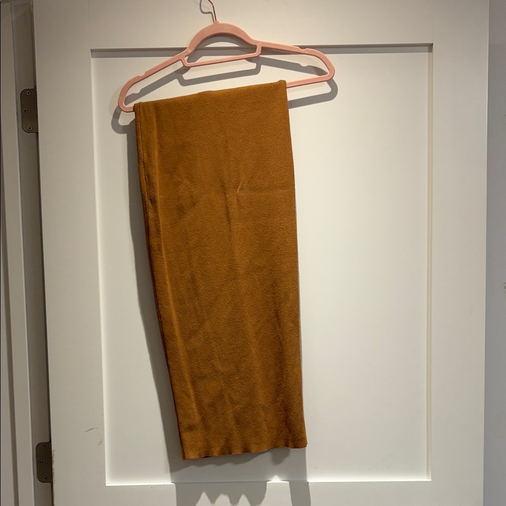 Elegant Tan Women's Skirt